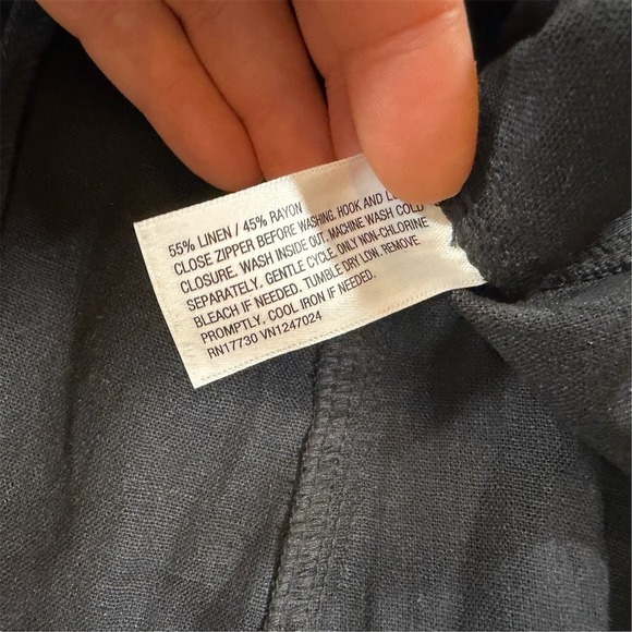 Future Collective Midi Dress Womens Size 10 Black Sleeveless Round Neck - Picture 5 of 9